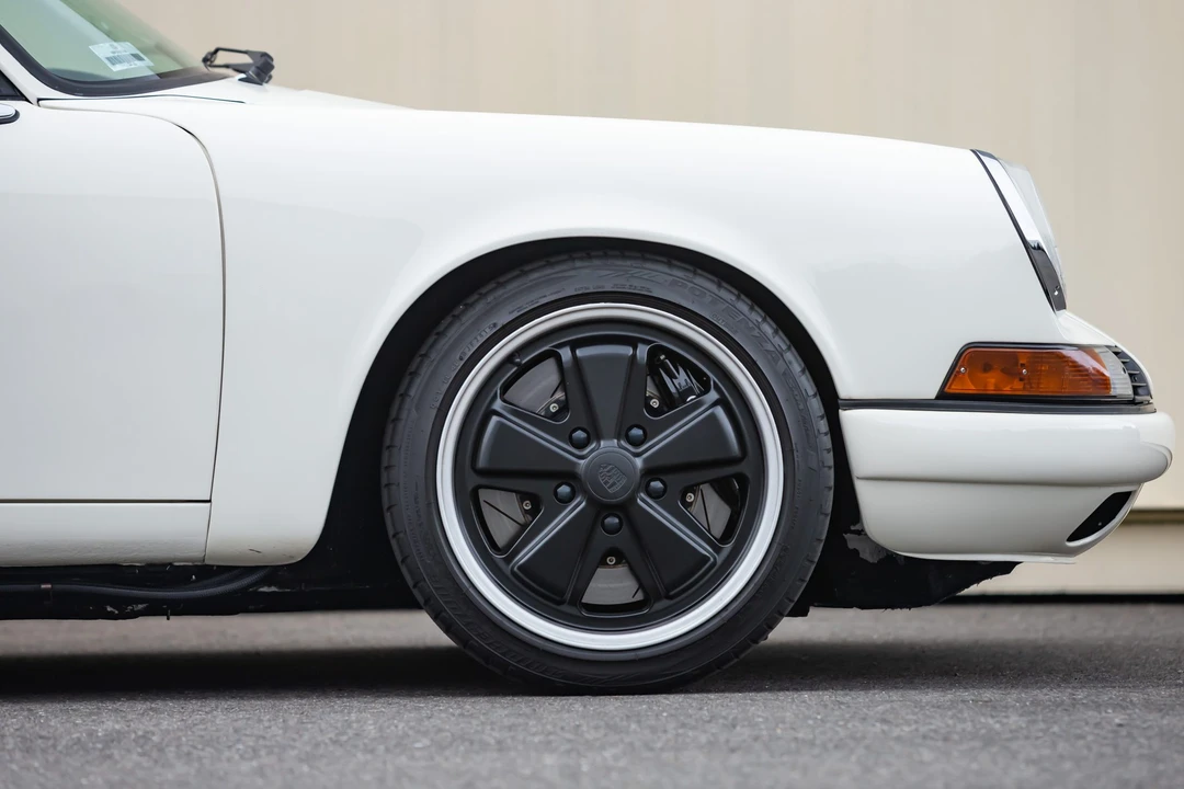 1990 Porsche 964 Carrera - Image 30 of 31