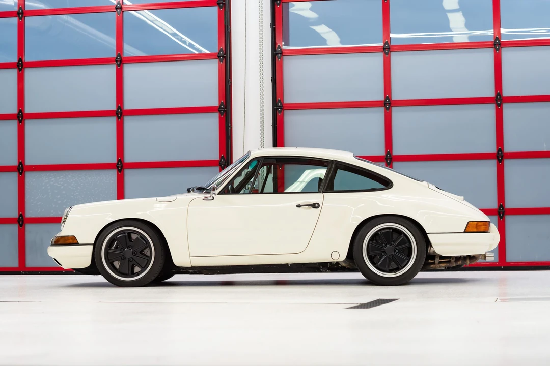 1990 Porsche 964 Carrera - Image 11 of 31