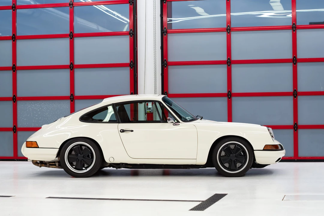 1990 Porsche 964 Carrera - Image 5 of 31
