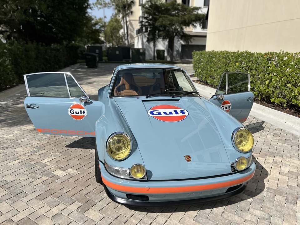 1994 Porsche 964 Carrera 4 - Image 17 of 31