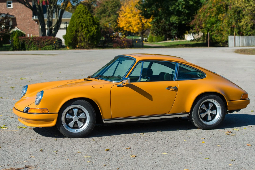 1987 Porsche 911 Carrera 3.2 - Image 4 of 31