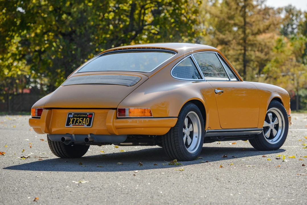1987 Porsche 911 Carrera 3.2 - Image 8 of 31