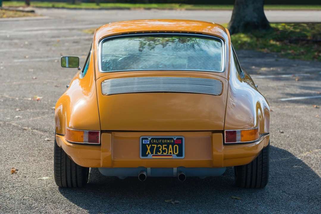 1987 Porsche 911 Carrera 3.2 - Image 21 of 31
