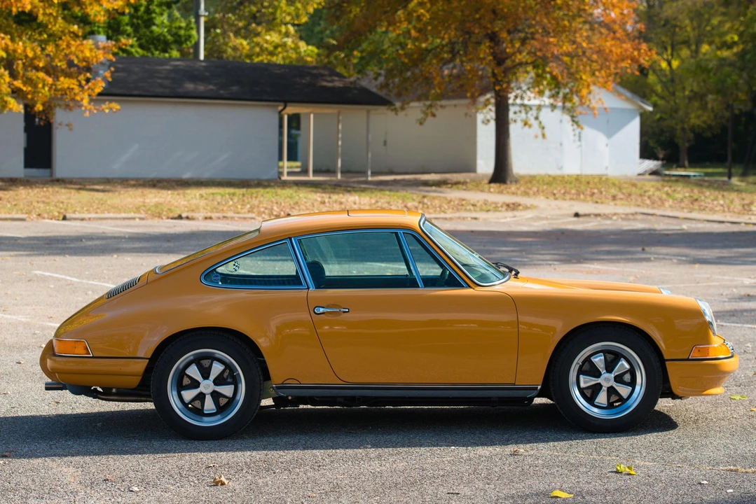 1987 Porsche 911 Carrera 3.2 - Image 23 of 31