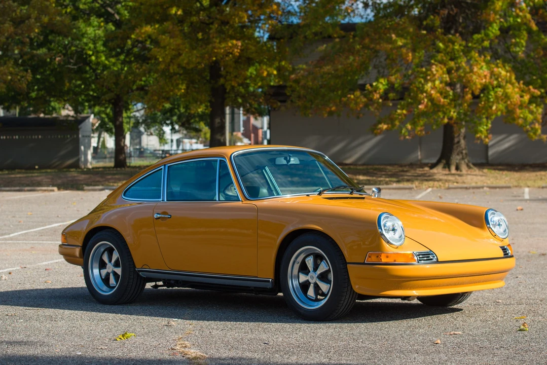 1987 Porsche 911 Carrera 3.2 - Image 25 of 31