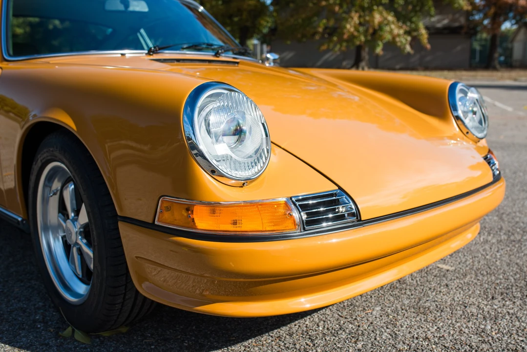 1987 Porsche 911 Carrera 3.2 - Image 30 of 31