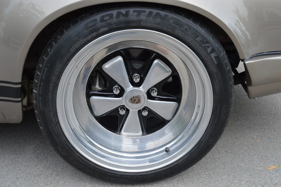 1982 Porsche 911 Carrera SC - Image 5 of 14