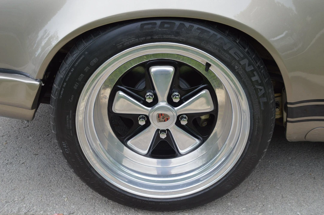 1982 Porsche 911 Carrera SC - Image 6 of 14