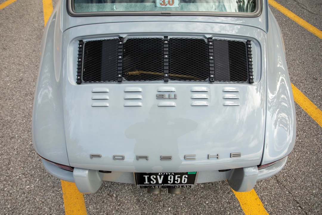 Porsche 911 Carrera SC - Image 20 of 31