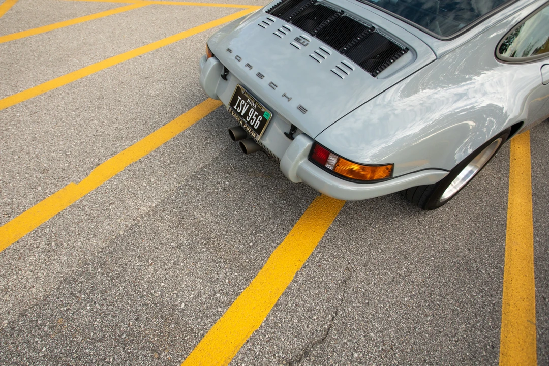 Porsche 911 Carrera SC - Image 21 of 31