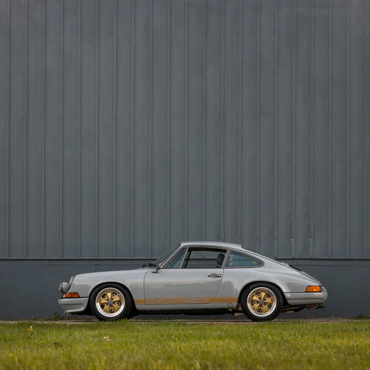 Porsche 911 Carrera SC - Image 10 of 31