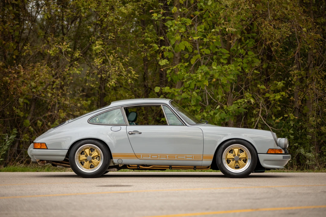 Porsche 911 Carrera SC - Image 17 of 31