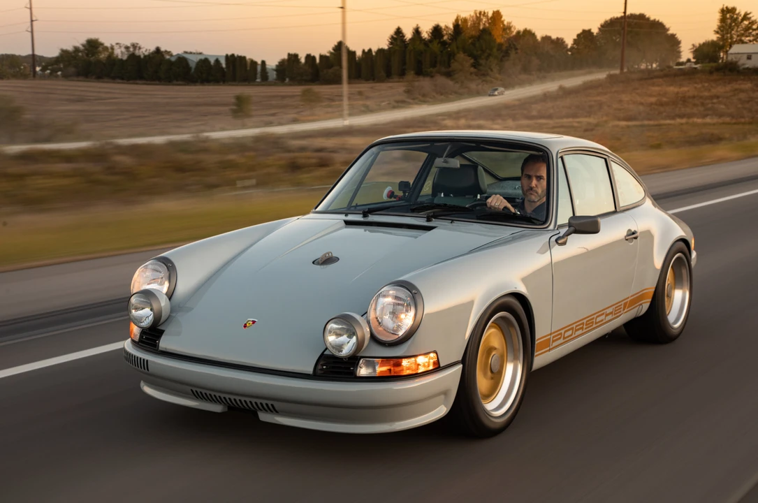 Porsche 911 Carrera SC - Image 2 of 31