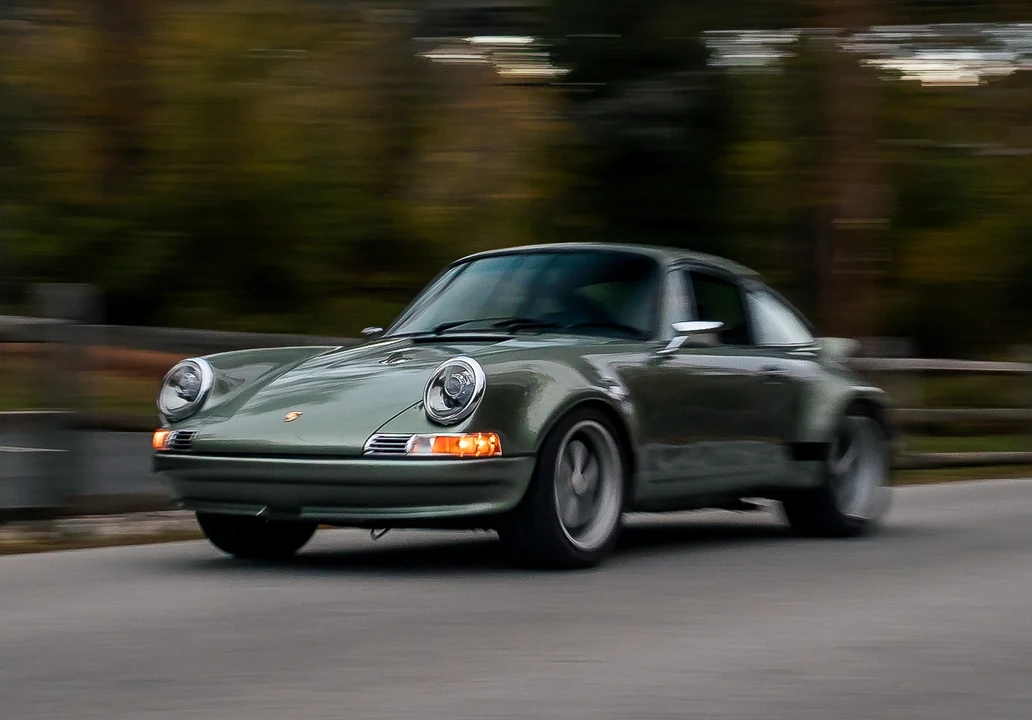 1988 Porsche 911 Carrera 3.2 - Image 30 of 31