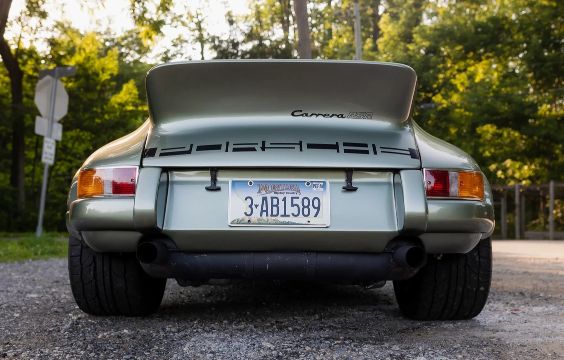 1988 Porsche 911 Carrera 3.2 - Image 7 of 31