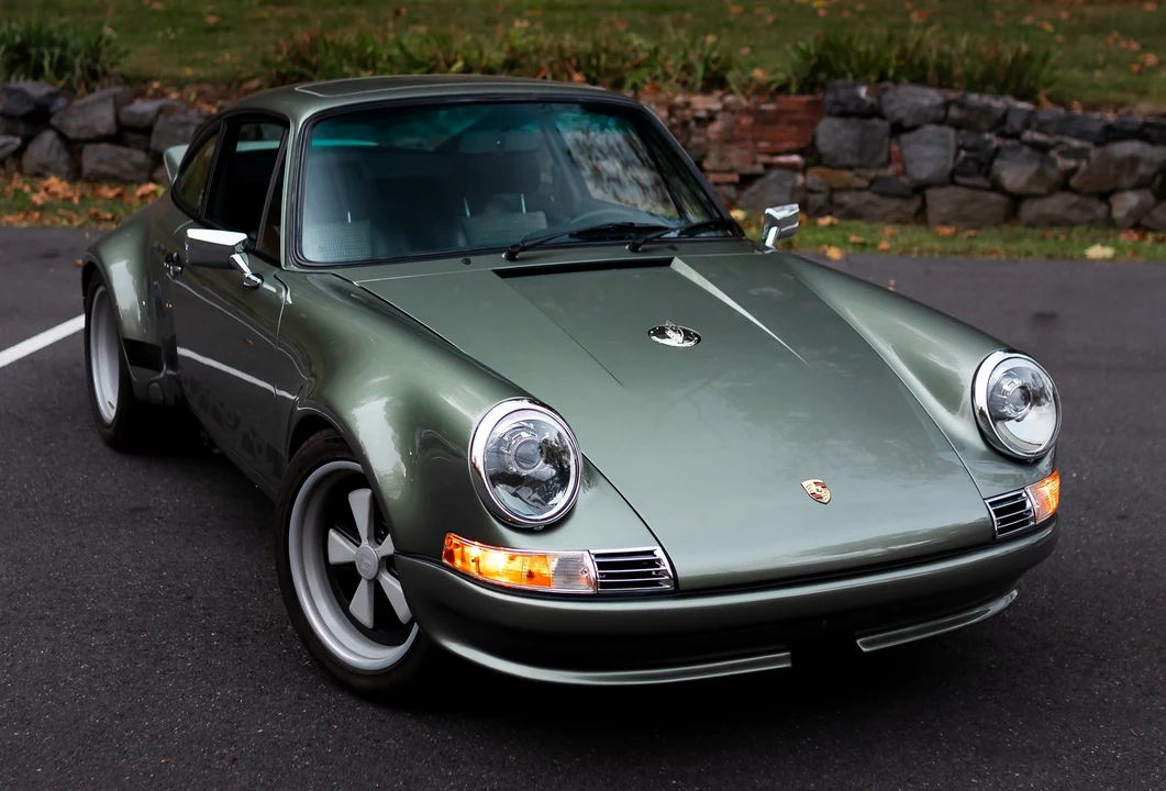 1988 Porsche 911 Carrera 3.2 - Image 25 of 31