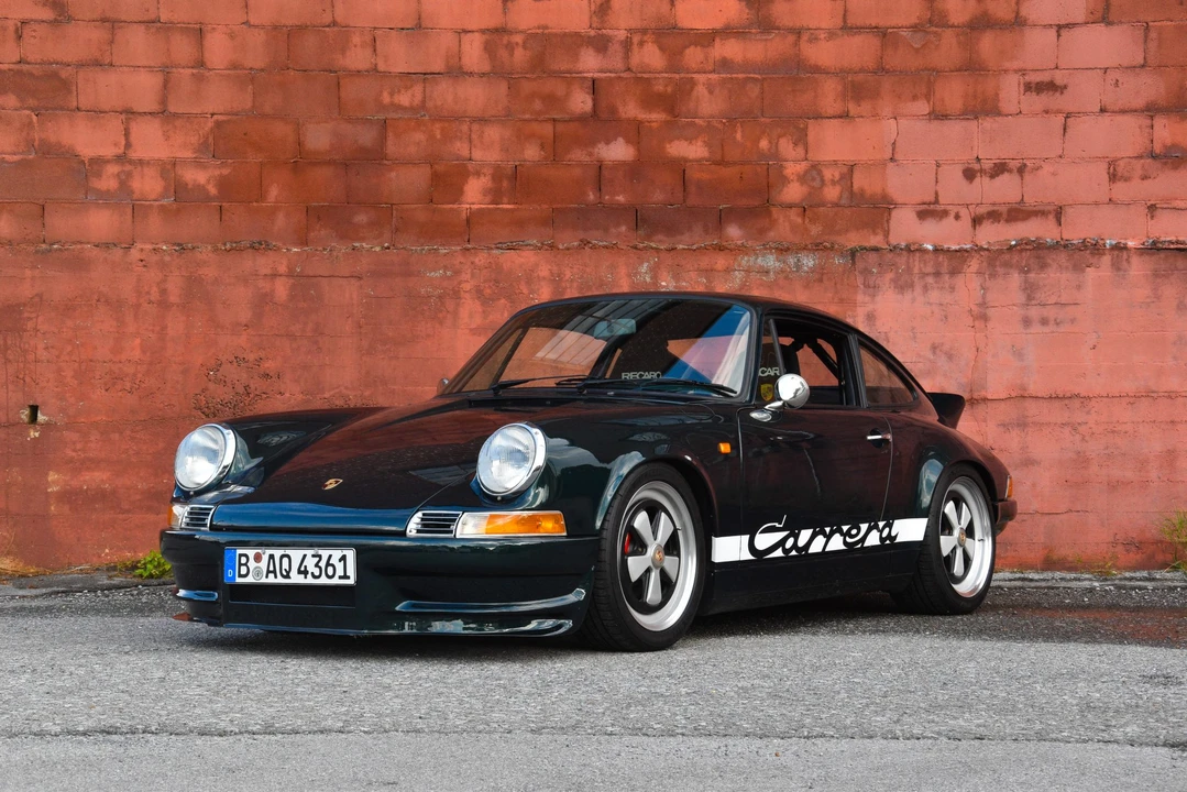 1990 Porsche 964 Carrera 4 - Image 4 of 31