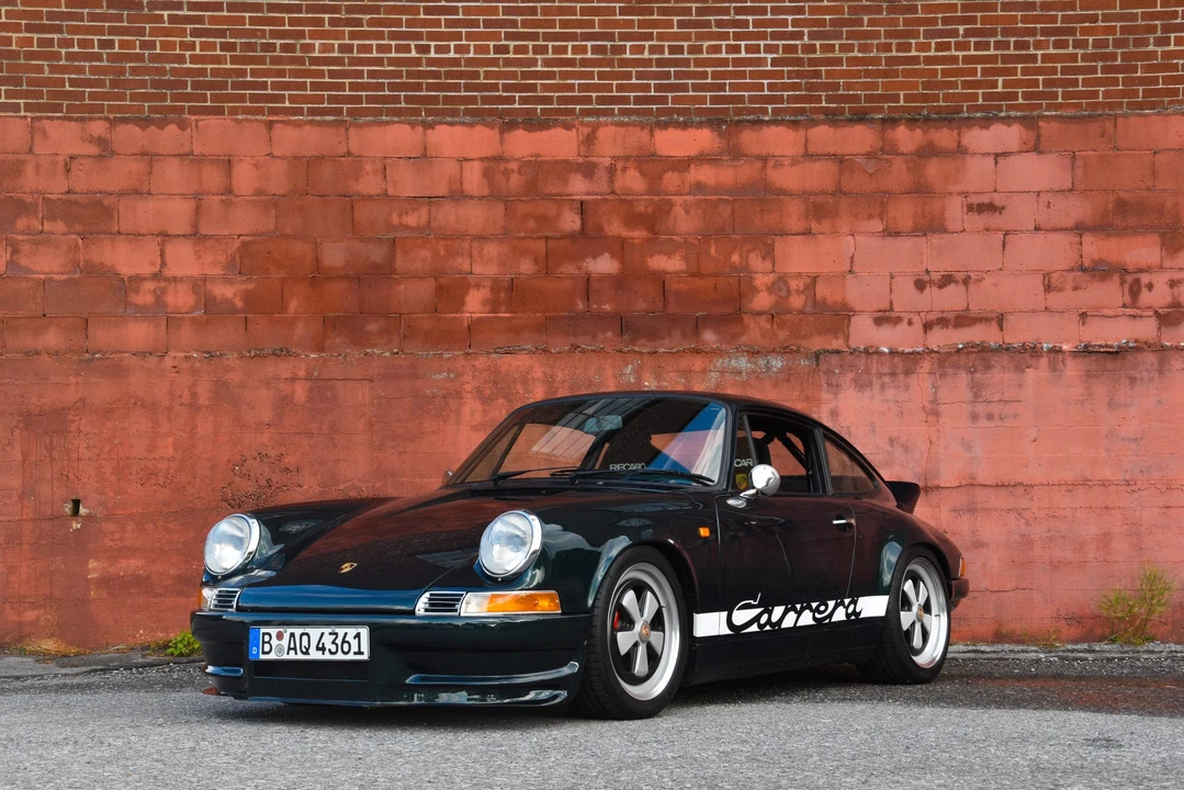 1990 Porsche 964 Carrera 4 - Image 5 of 31