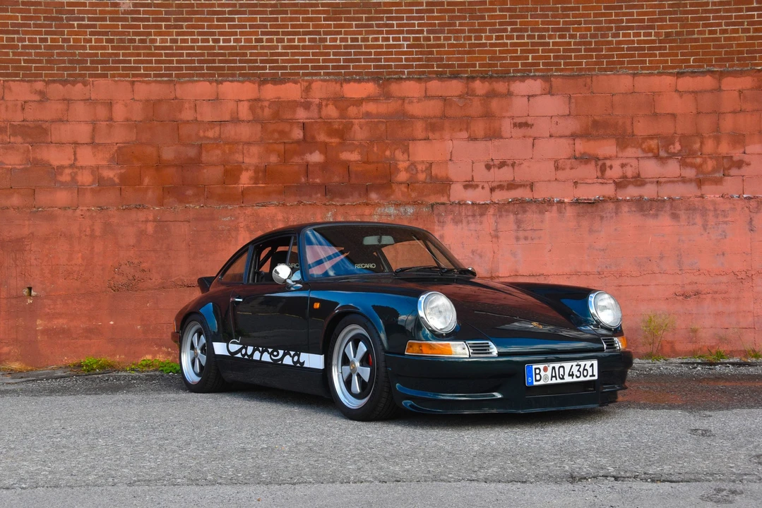 1990 Porsche 964 Carrera 4 - Image 13 of 31
