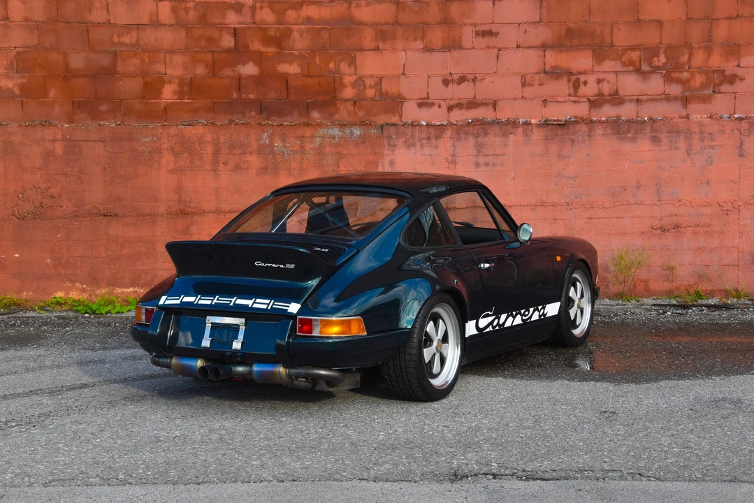 1990 Porsche 964 Carrera 4 - Image 24 of 31