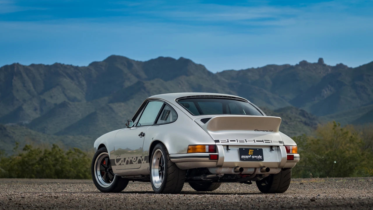 1984 Porsche 911 Carrera 3.2 - Image 12 of 31