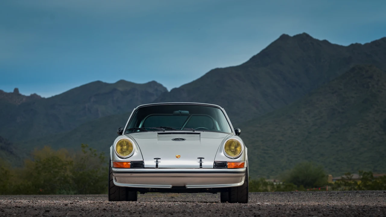 1984 Porsche 911 Carrera 3.2 - Image 3 of 31