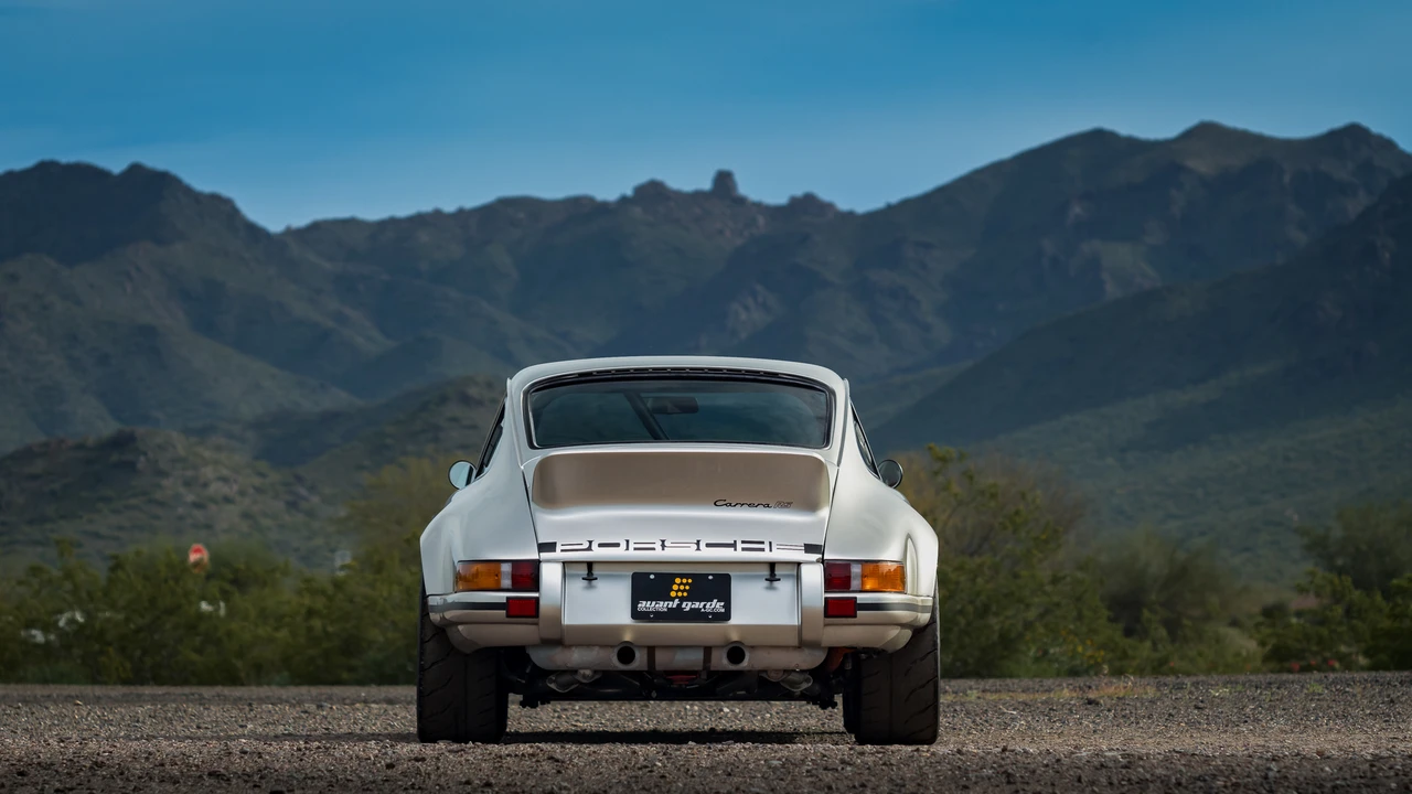 1984 Porsche 911 Carrera 3.2 - Image 8 of 31