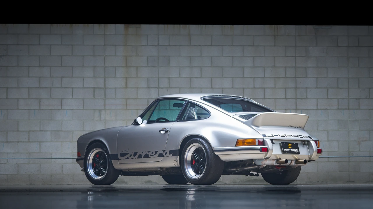 1984 Porsche 911 Carrera 3.2 - Image 27 of 31