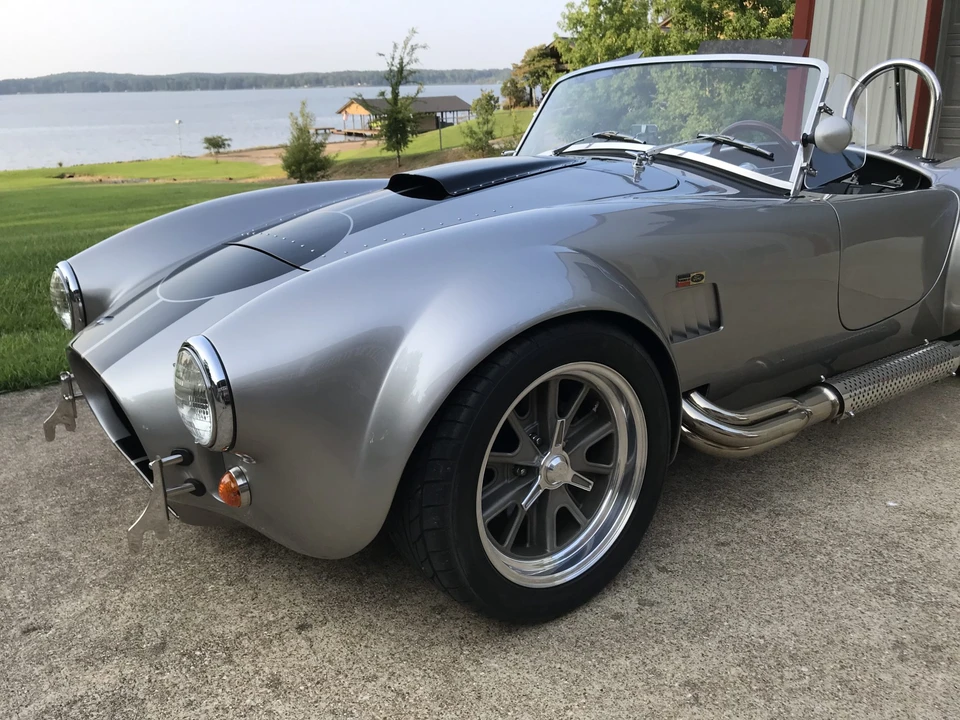 Shelby Cobra Replica - Image 20 of 31