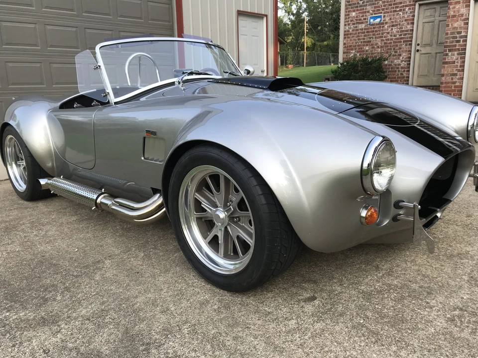 Shelby Cobra Replica - Image 13 of 31