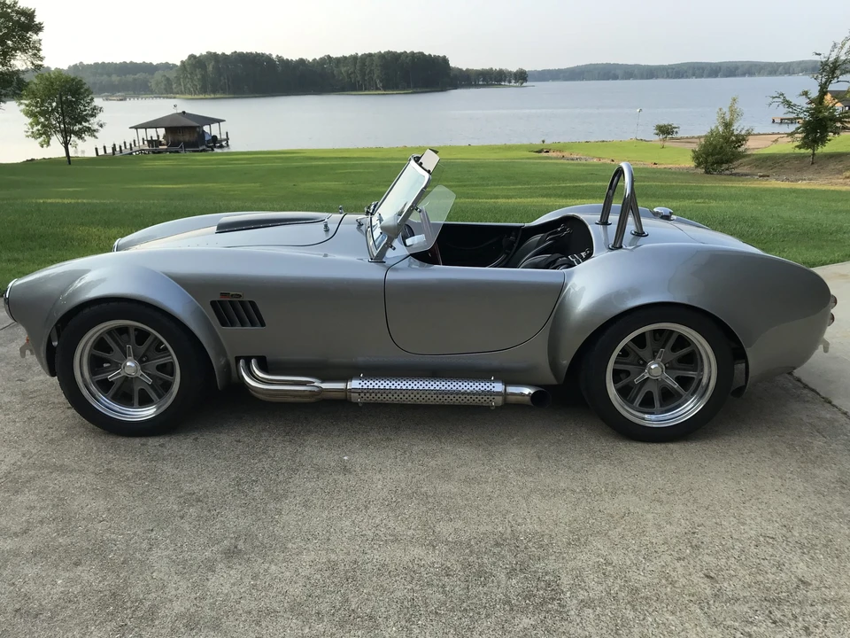 Shelby Cobra Replica - Image 3 of 31