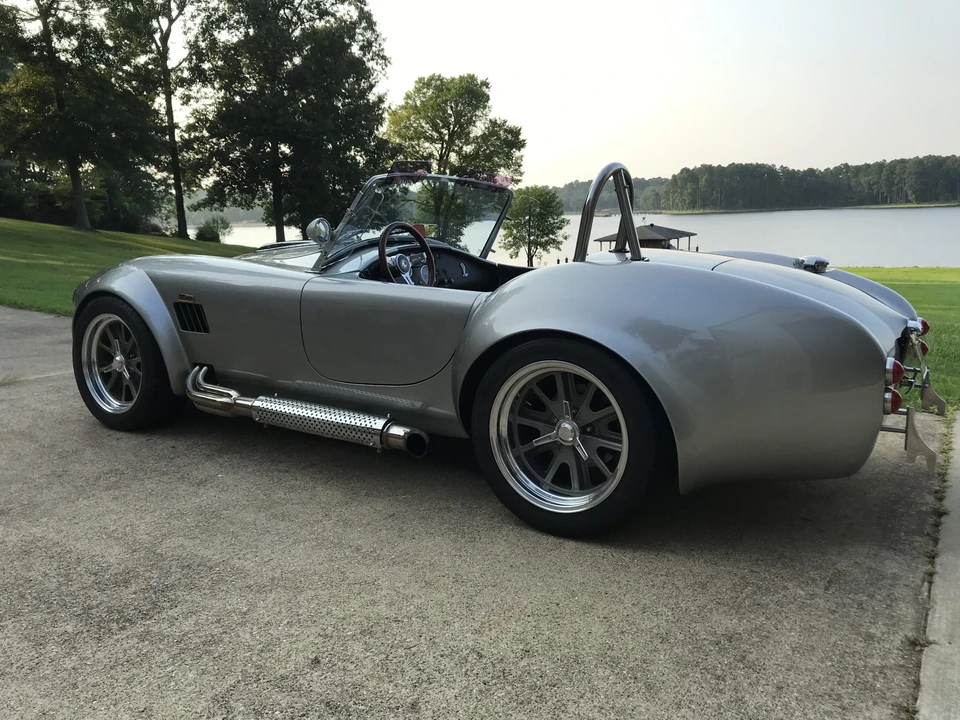 Shelby Cobra Replica - Image 6 of 31