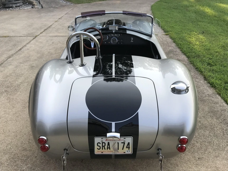 Shelby Cobra Replica - Image 10 of 31