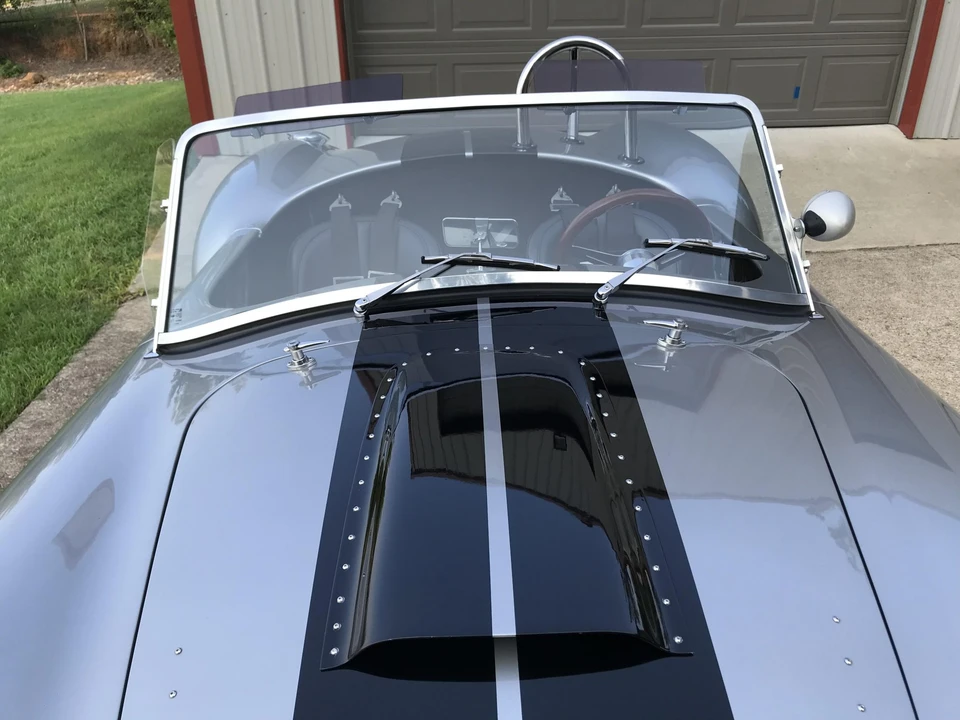 Shelby Cobra Replica - Image 19 of 31