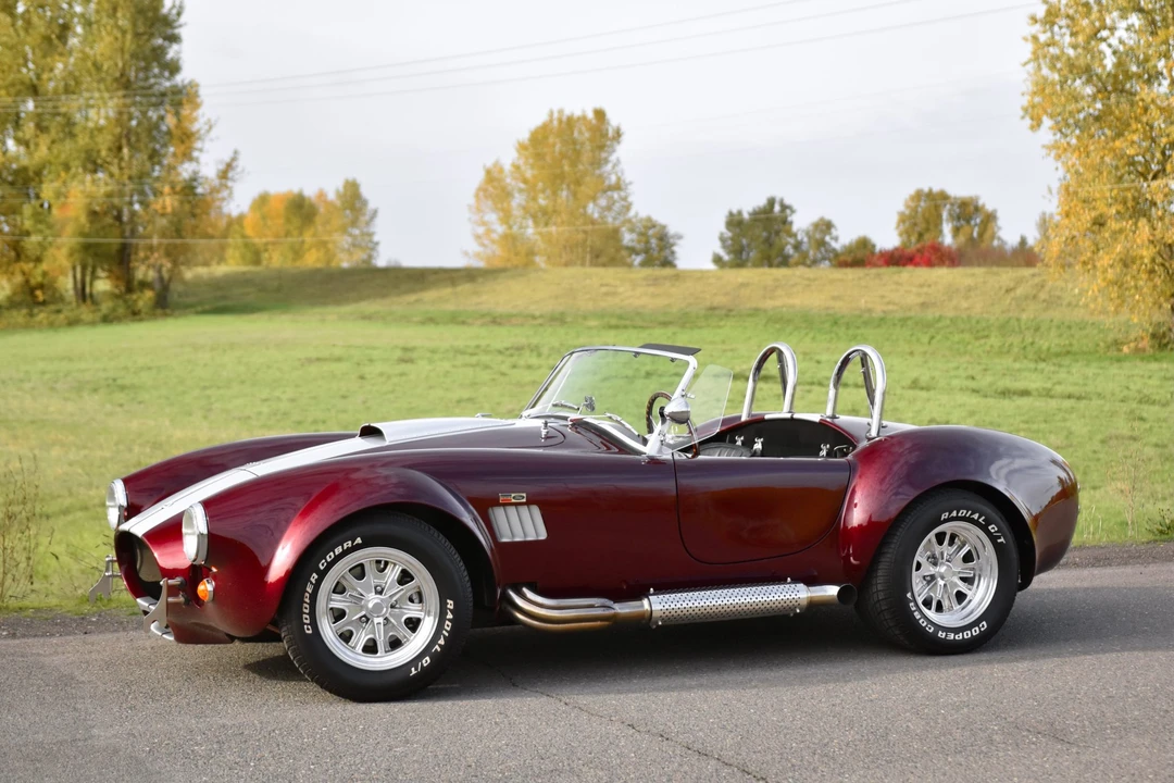 Shelby Cobra Replica - Image 11 of 31