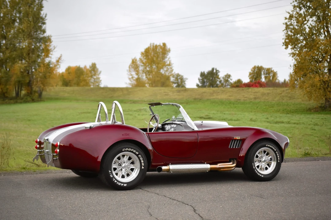 Shelby Cobra Replica - Image 23 of 31