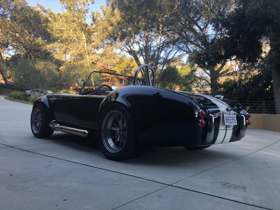 Shelby Cobra Replica - Image 5 of 31
