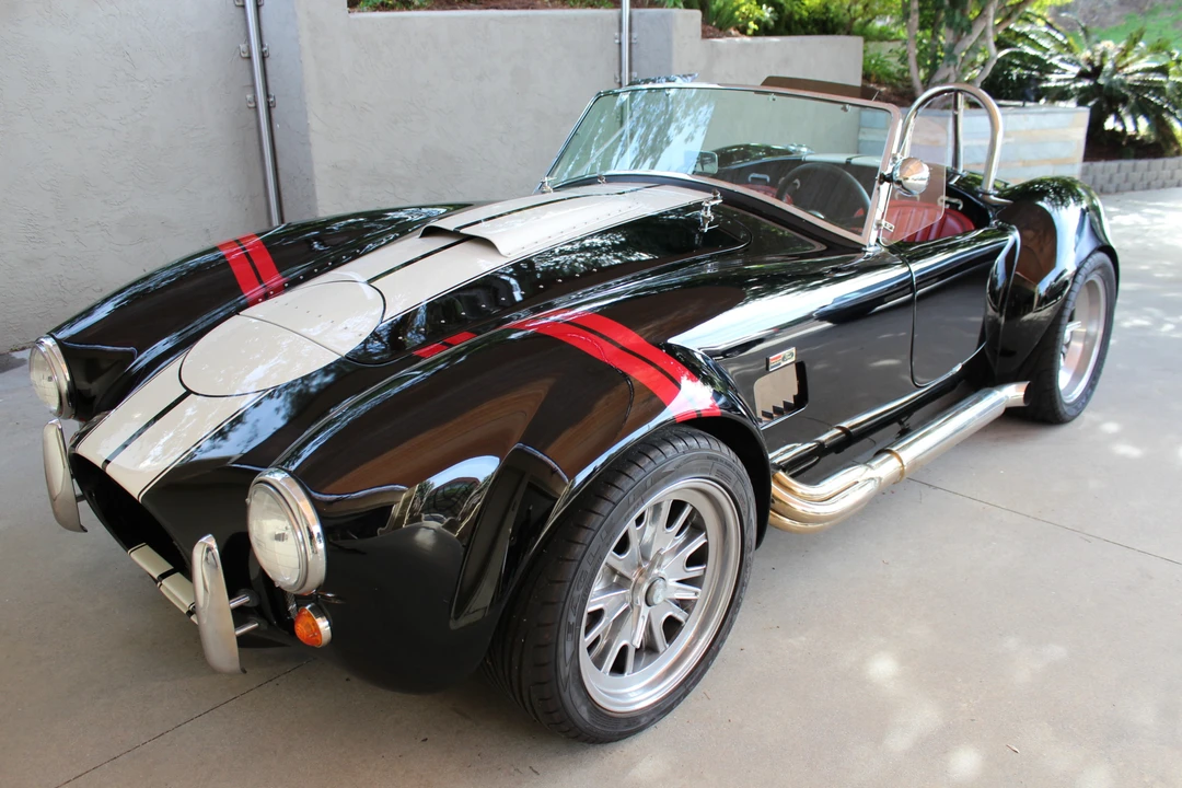 Shelby Cobra Replica - Image 19 of 31