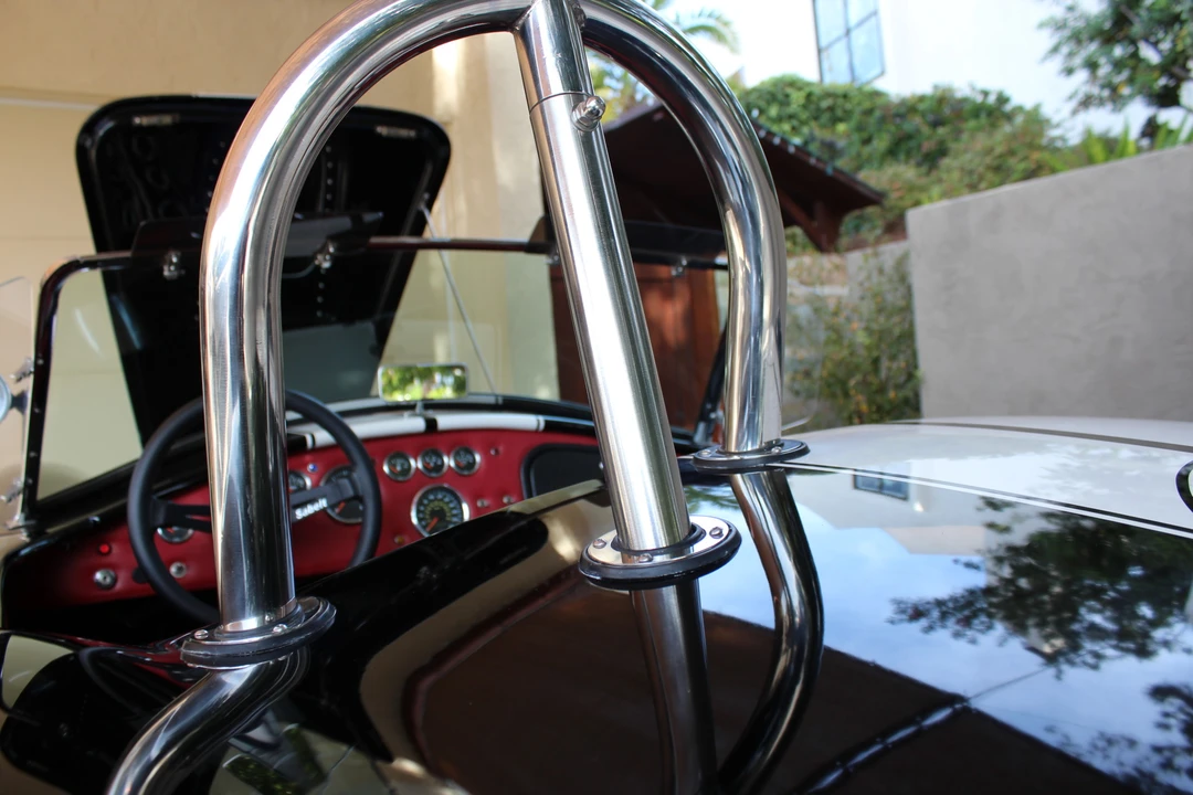 Shelby Cobra Replica - Image 22 of 31