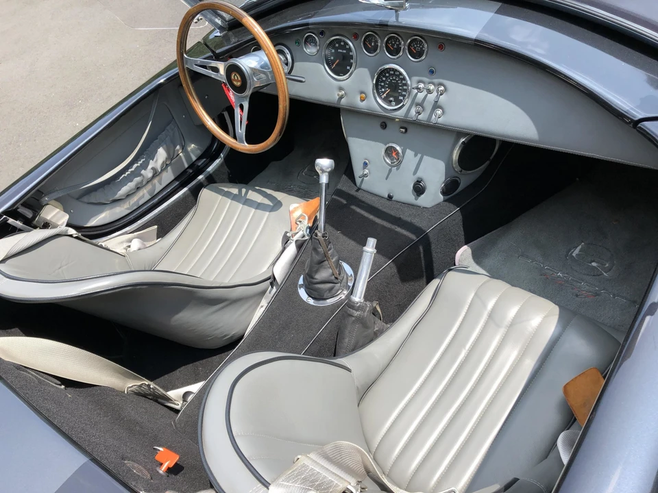 Shelby Cobra Replica - Image 19 of 31