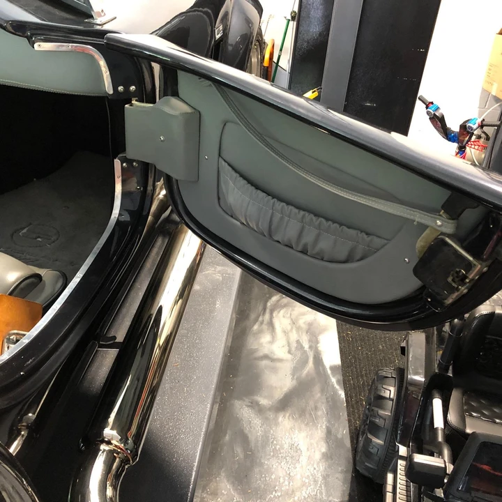 Shelby Cobra Replica - Image 26 of 31