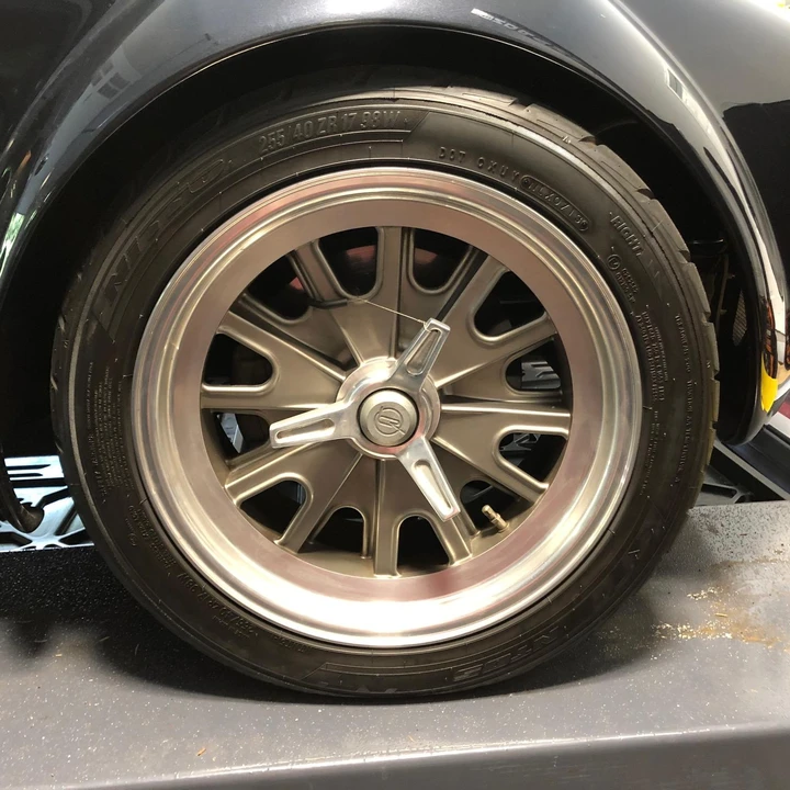 Shelby Cobra Replica - Image 17 of 31