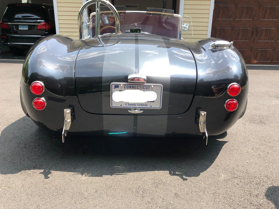 Shelby Cobra Replica - Image 5 of 31