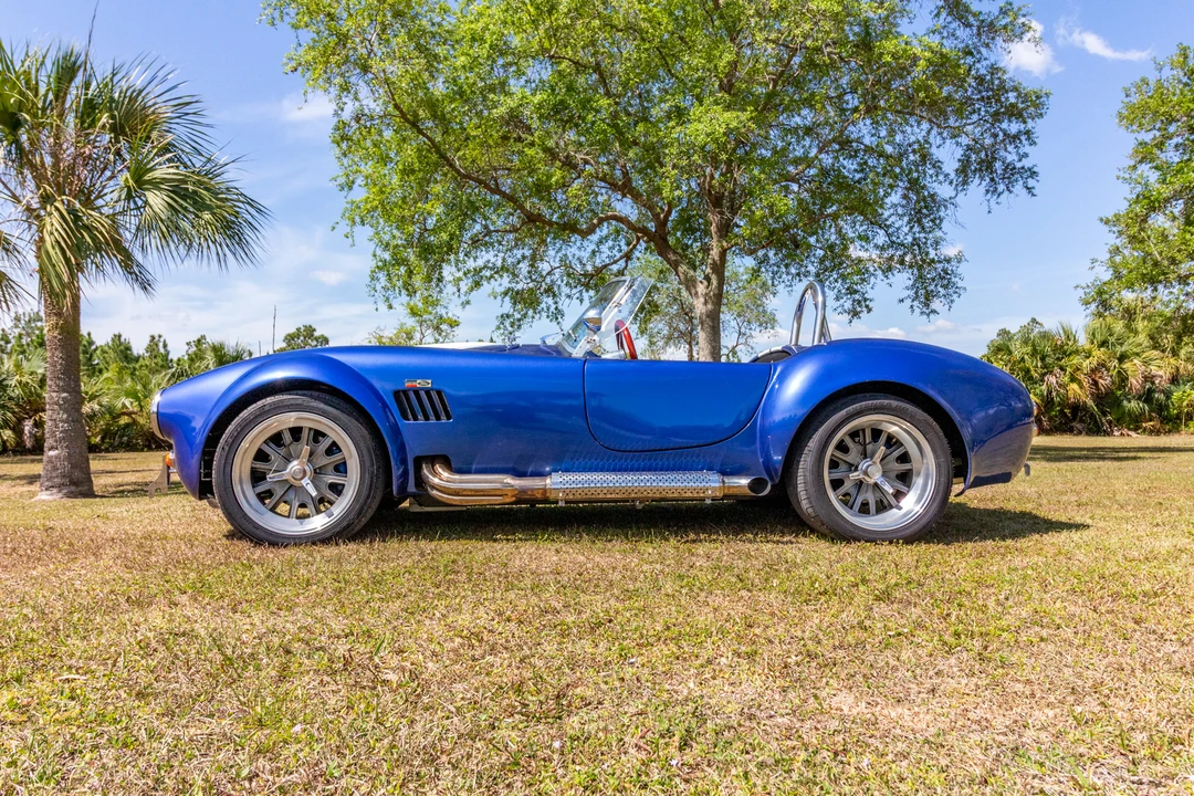 Shelby Cobra Replica - Image 6 of 31