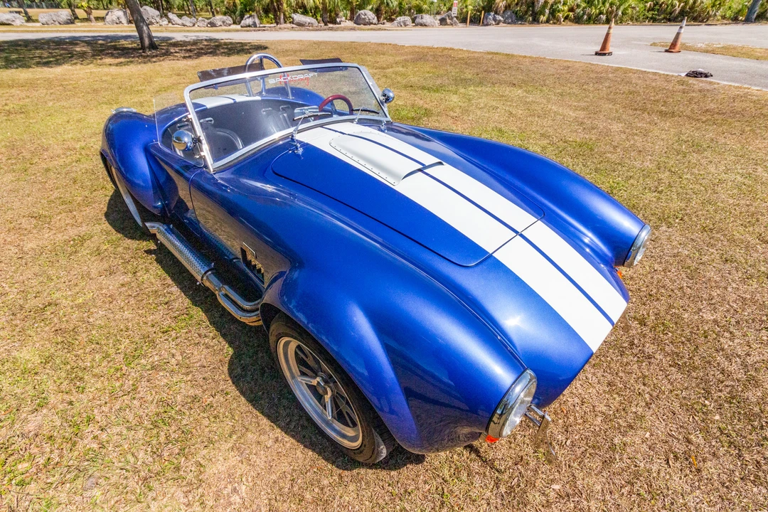 Shelby Cobra Replica - Image 11 of 31
