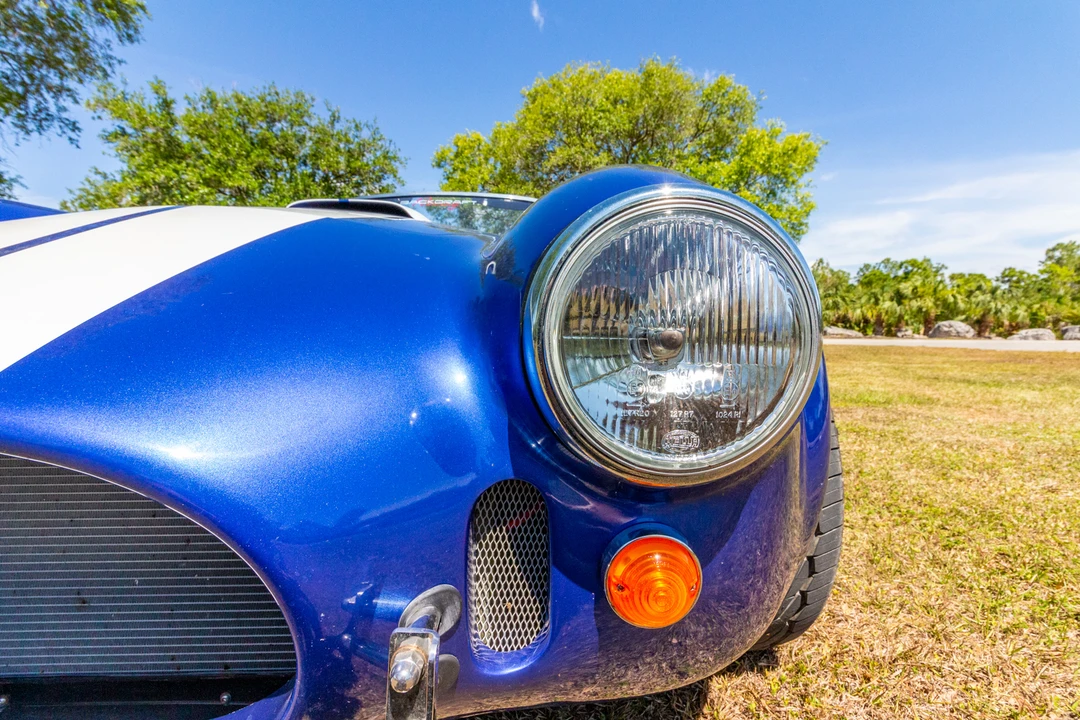 Shelby Cobra Replica - Image 17 of 31