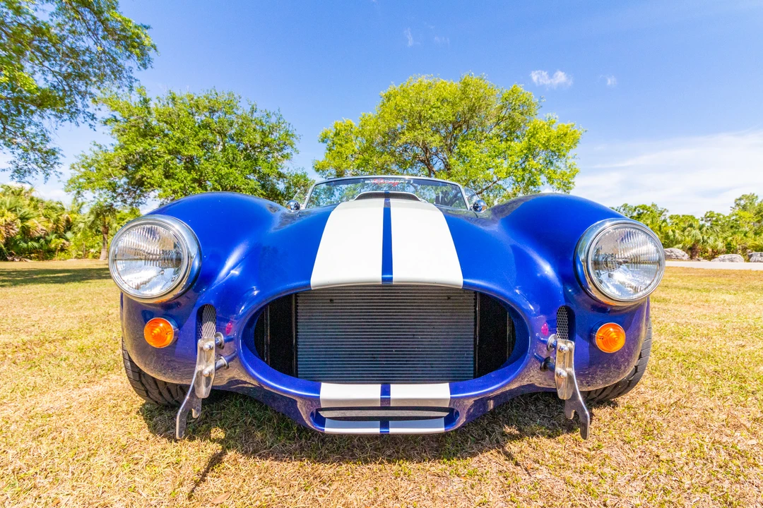 Shelby Cobra Replica - Image 14 of 31