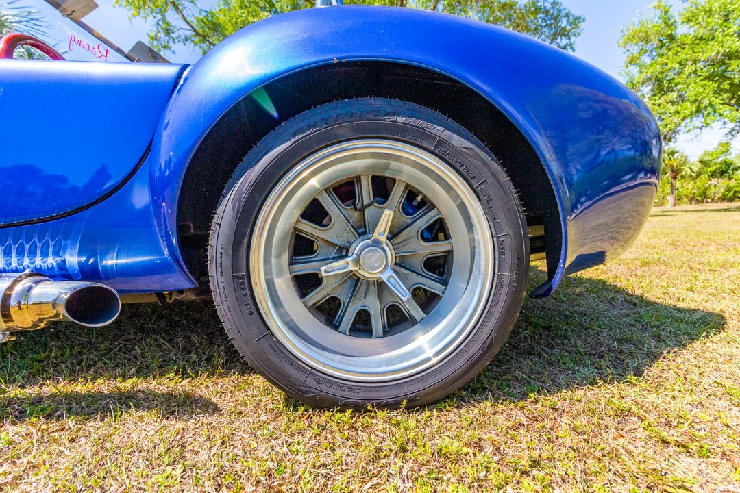 Shelby Cobra Replica - Image 26 of 31