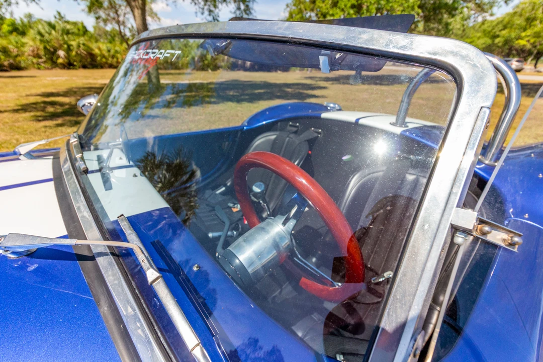 Shelby Cobra Replica - Image 21 of 31