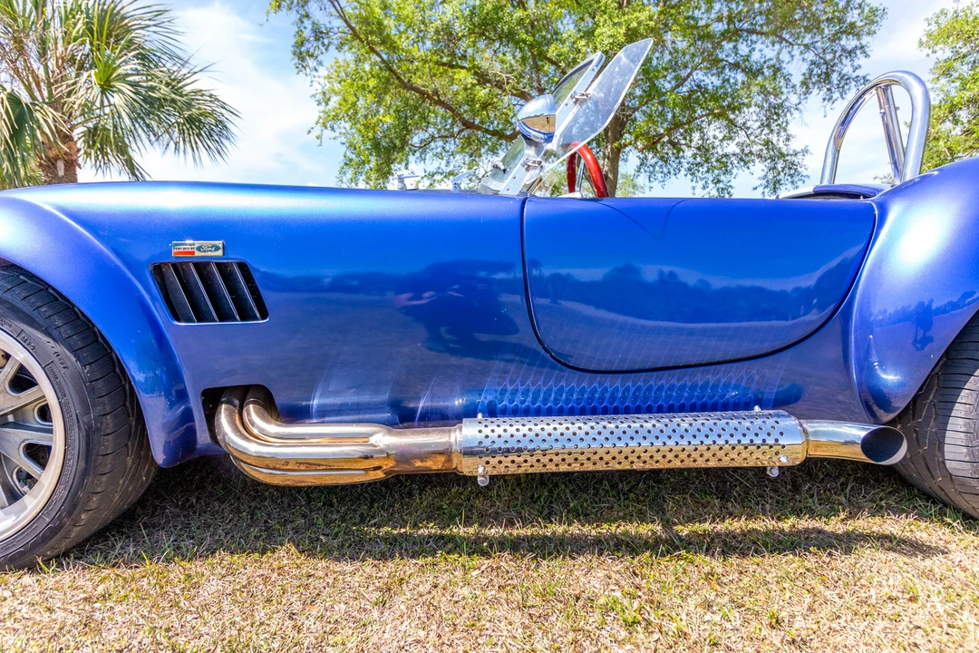 Shelby Cobra Replica - Image 25 of 31
